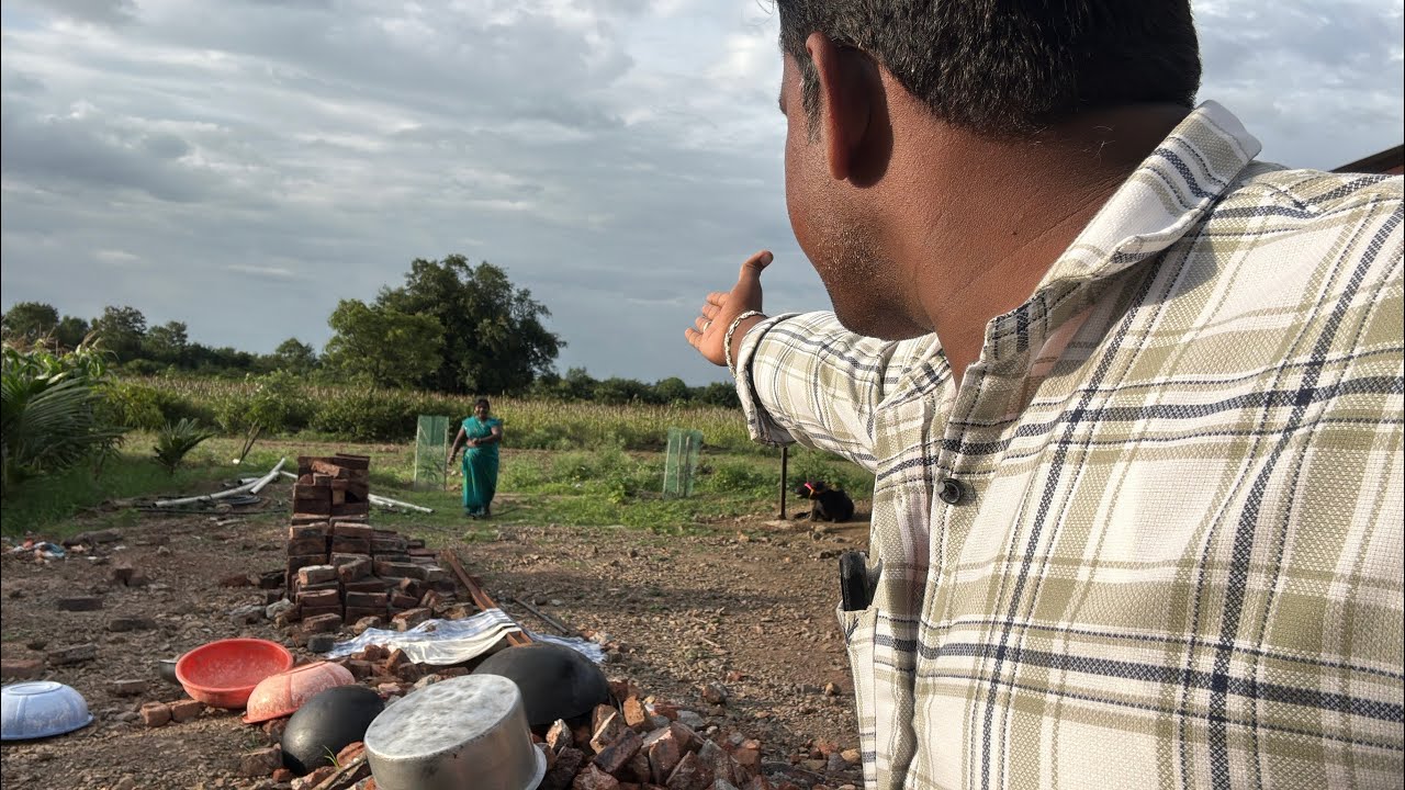 पुजी आणी हानम्या मला दोघ मिळून भांडतेत अंगावर हाणम्या येतोय पळून किती त्रास 😭#गावठीनिलेशपुनम 