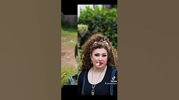 كل الى كان عامل حبيب وشه انكشف وبيجرحوك ولا حد على دمه انكسف منى شاكر 