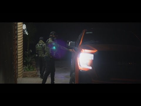 Cagalero Jay huesos, Lirik dog, El pollo v3