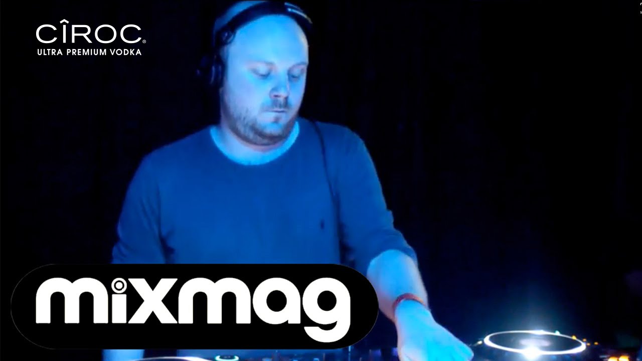 HUXLEY house DJ set in Mixmag's Lab on Location: ADE auf YouTube ansehen HUXLEY house DJ set in Mixmag's Lab on Location: ADE auf YouTube ansehen