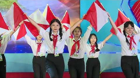Đồng diễn Semaphore - Chương trình Tuyên dương Chỉ huy Đội giỏi toàn quốc lần IV năm 2023