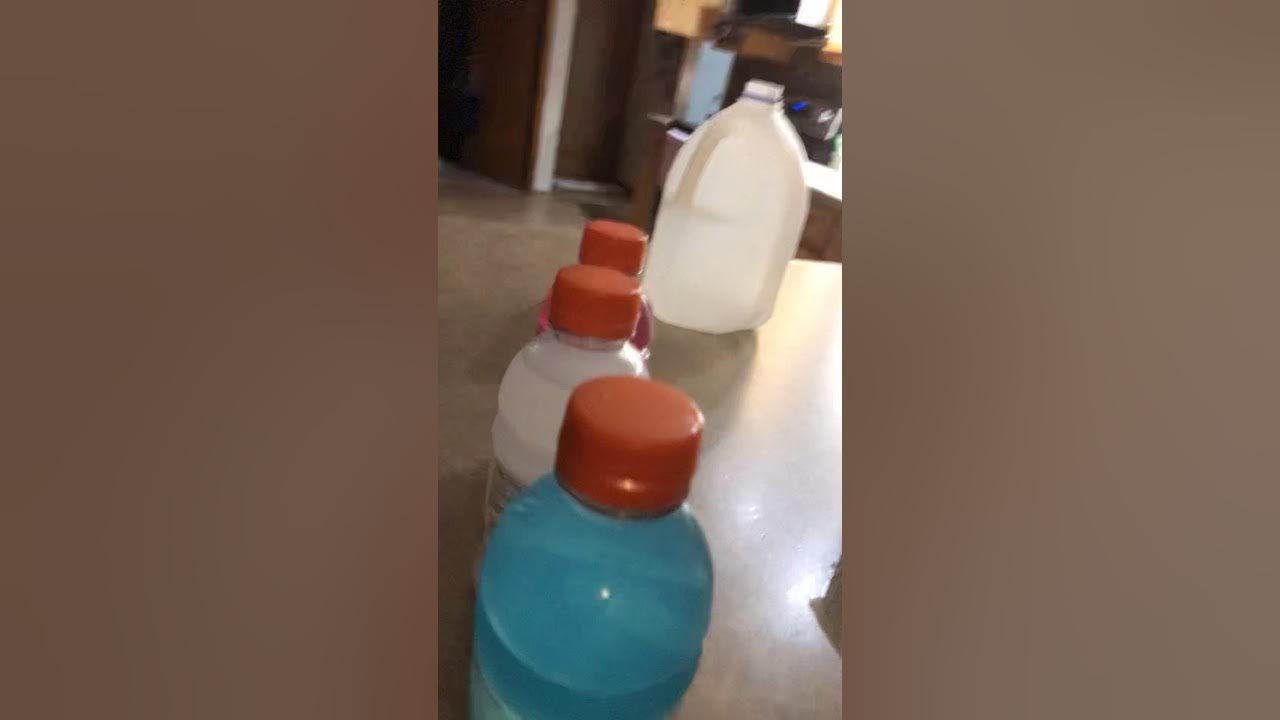 Mixing up Gatorade and trying it really good YouTube