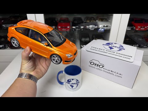 1:18 Ford Focus ST (UK spec) - Ottomobile (Unboxing)