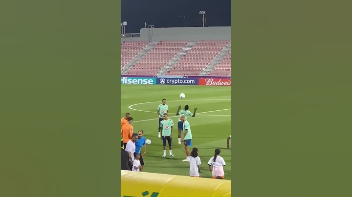 A peitada tá em dia Militão e Vini Jr. #vinijr #militao #futebolbrasileiro #shorts #futvolei