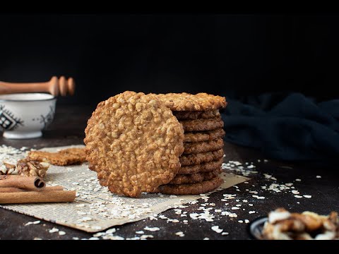 Βίντεο: Πώς να ψήσετε μπισκότα βρώμης καρυδιάς