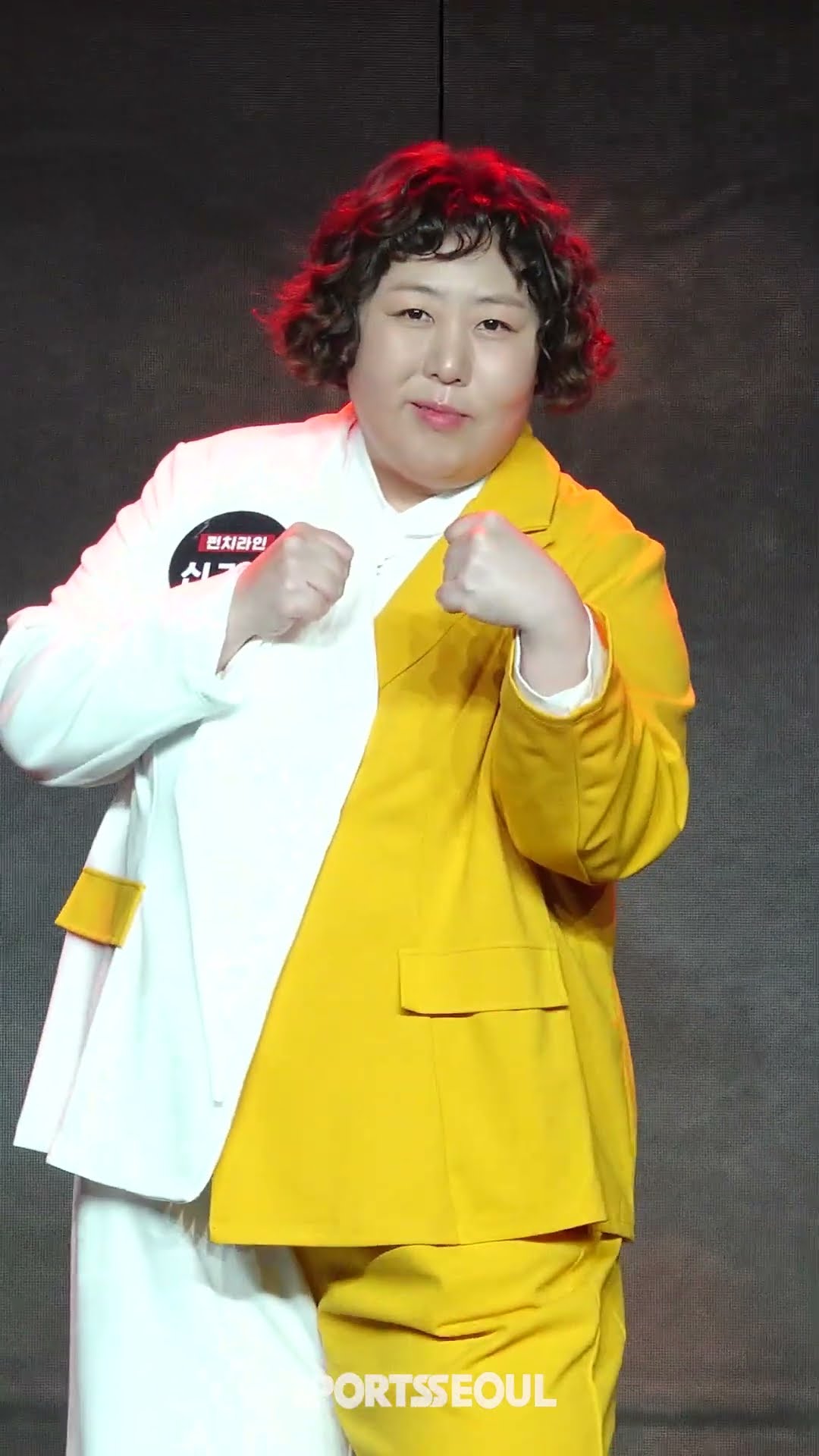 신기루, 의상 컨셉은 반반 카레밥 #코미디리벤지