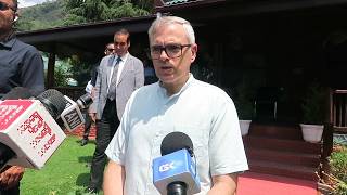 Omar Abdullah slams Mehbooba Mufti over 'Kashmir Ka Toh Banta Hai' remark