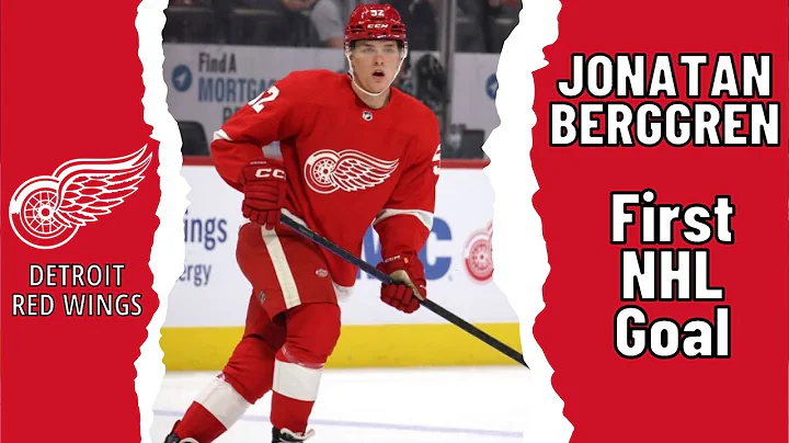 Jonatan Berggren #52 (Detroit Red Wings) first NHL...