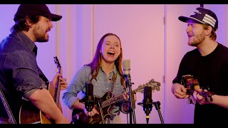 WFHB Firehouse Sessions ft. Sierra Hull "Boom"