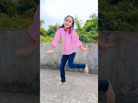 Cover meri patli kamar meri tirchi nazar#meri patli kamar meri tirchi nazar dance#shortvideo