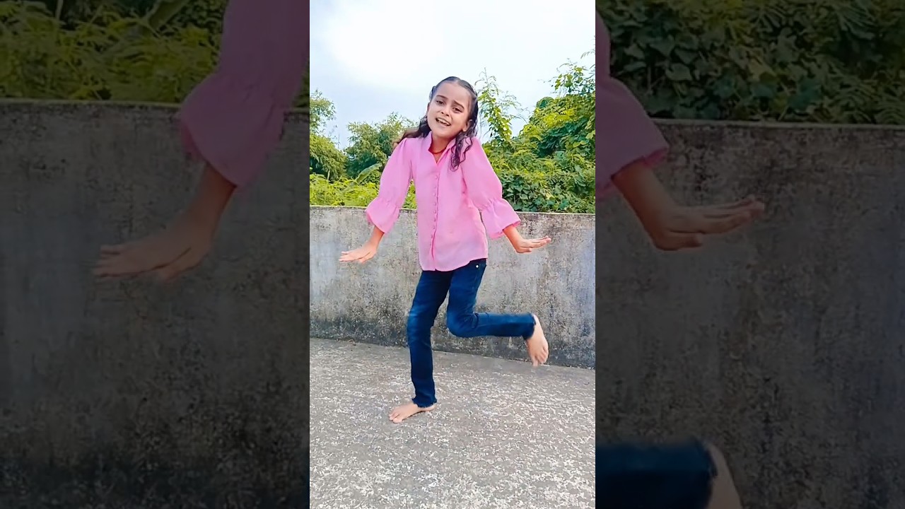 Cover meri patli kamar meri tirchi nazar#meri patli kamar meri tirchi nazar dance#shortvideo