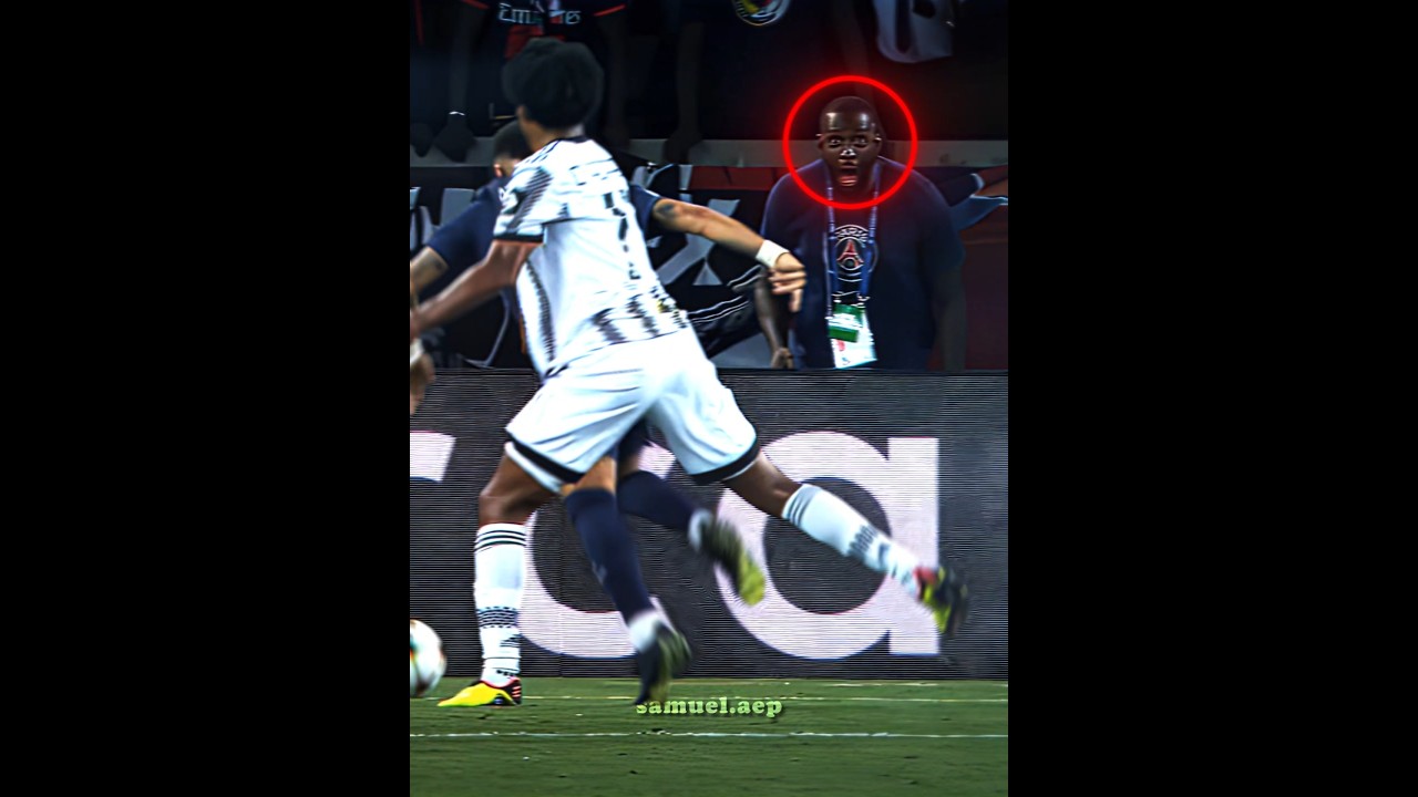 Fan's Reaction to Neymar 🤯 