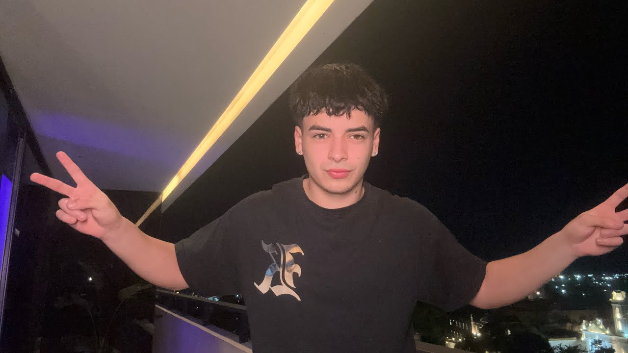 el día perfecto en la vida de un chico de 20 años