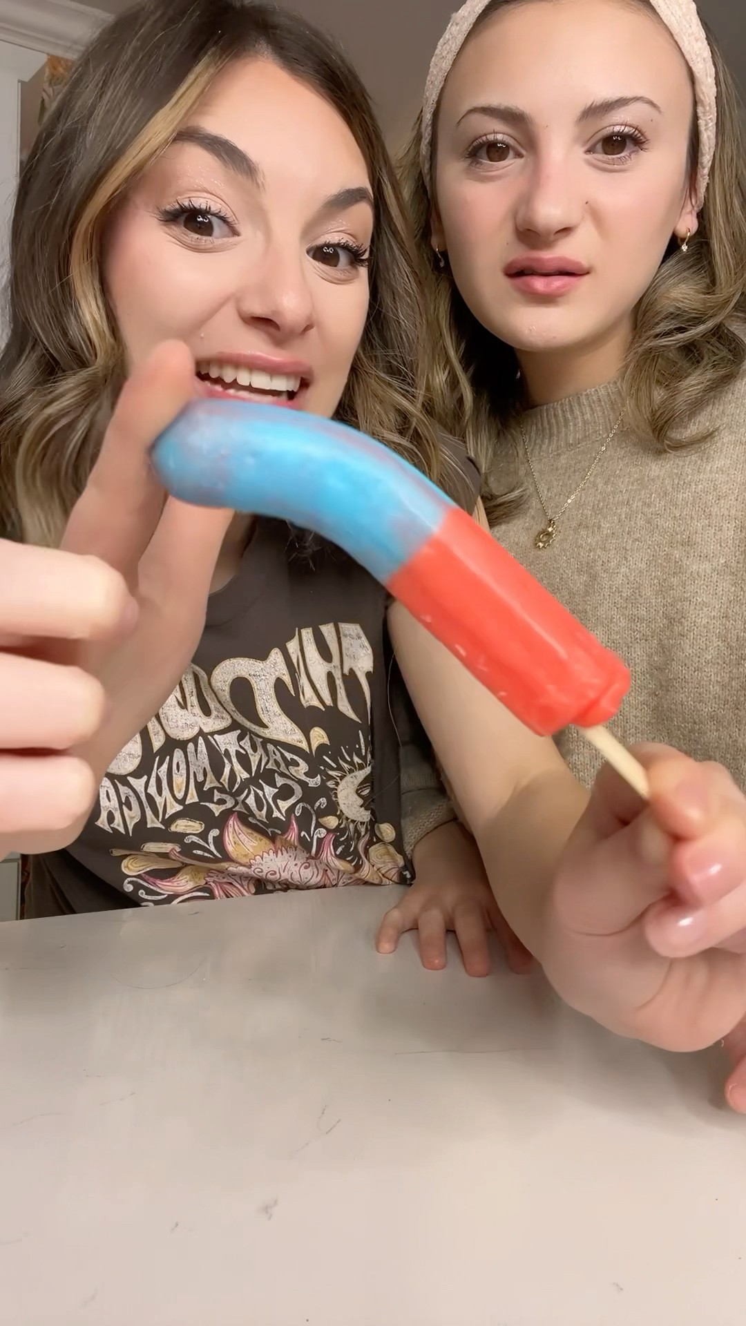 Gummy extra goo this icepop is a wiggly worm! ??? #gummy #candy