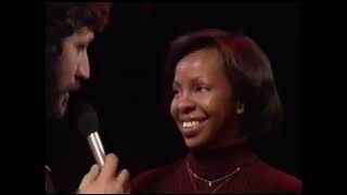 Gladys Knight &amp; The Pips Top of the Pops interview snippet (1980)