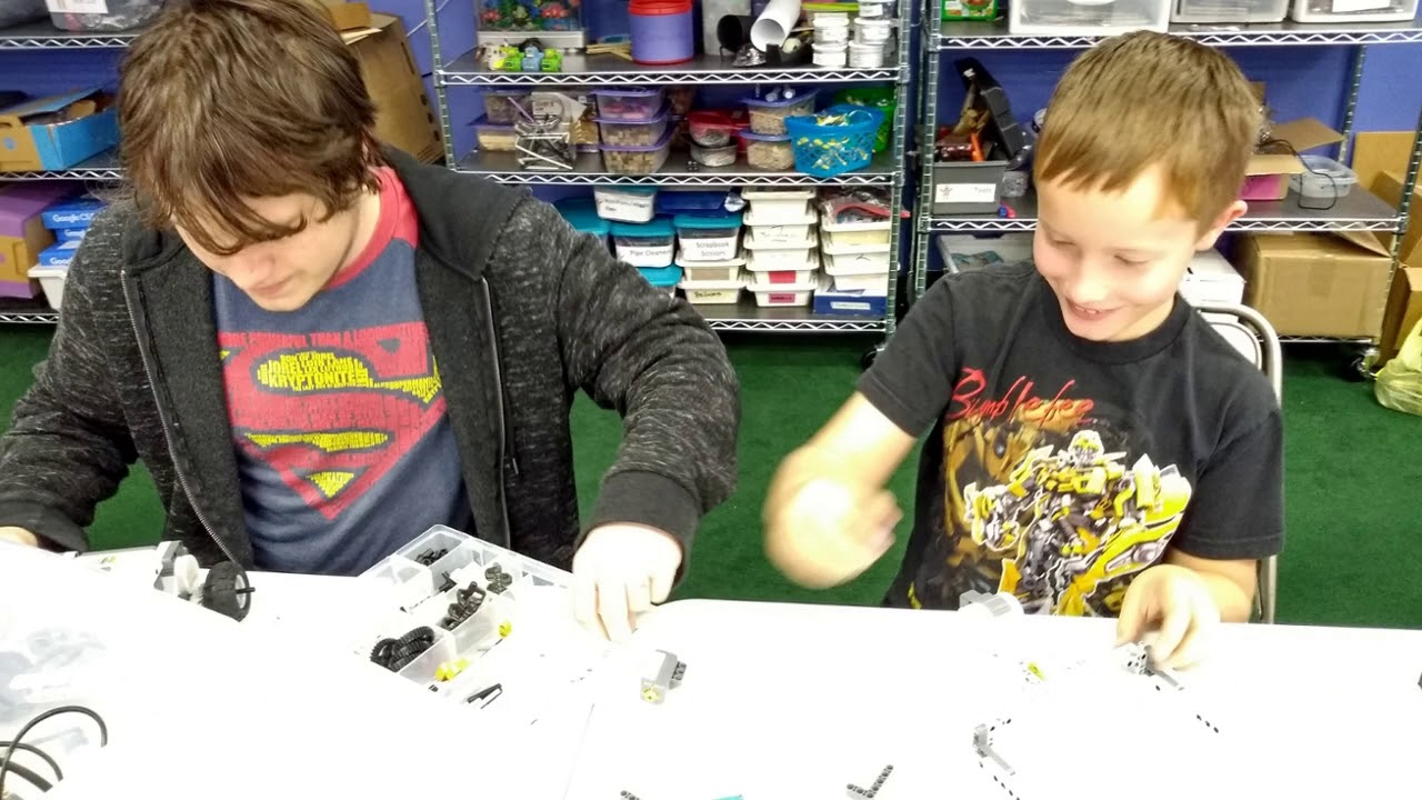 SumoBot Challenge at LabSpace