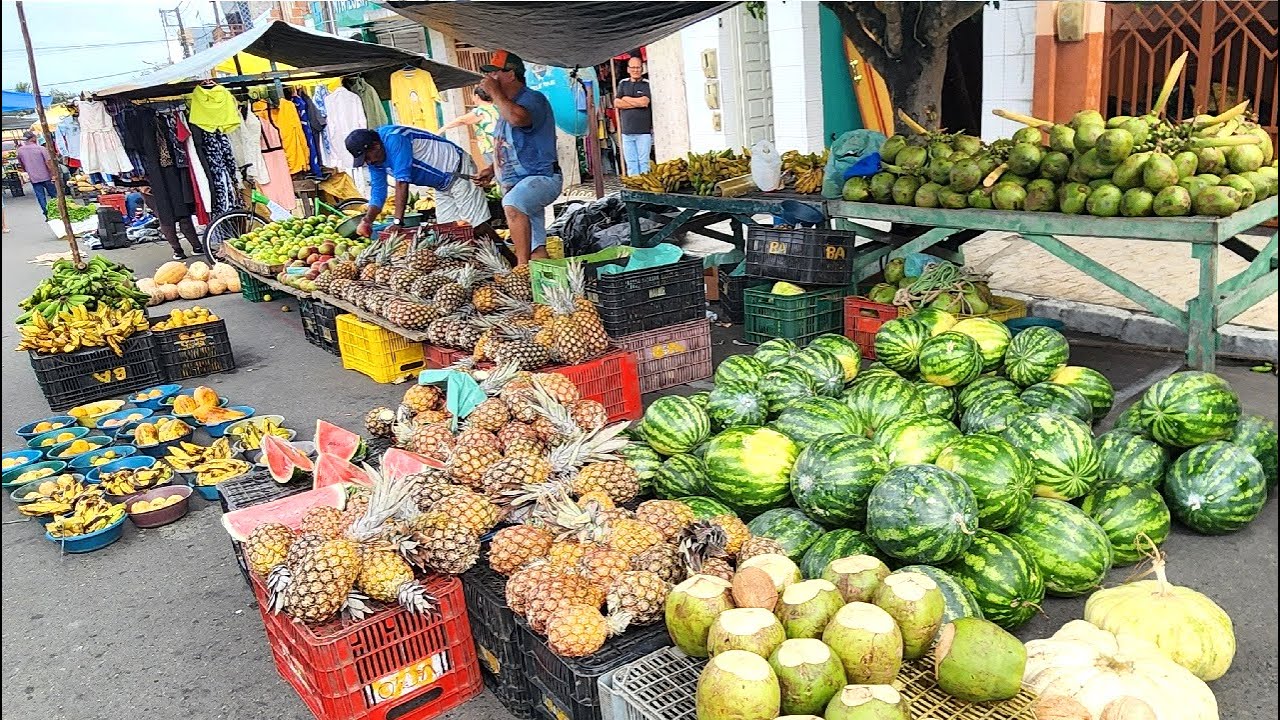 CARNE BARATA NA FEIRA EM CRUZES-PE. OLHA ISTO BRASIL!