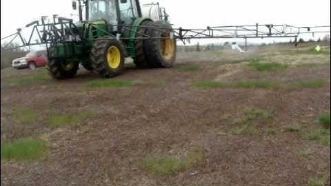 Spot Application of Variable Rate sprayer Herbicide Spray