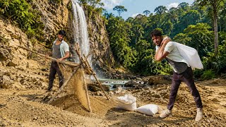 Alone in the Amazon: Sifting flowers to build a home screenshot 4