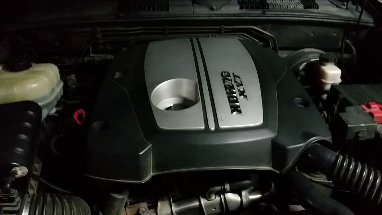 Ssangyong Rexton 2 XVT 270 engine start up sound YouTube