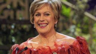 Dame Kiri Te Kanawa 'The World in Union' chords