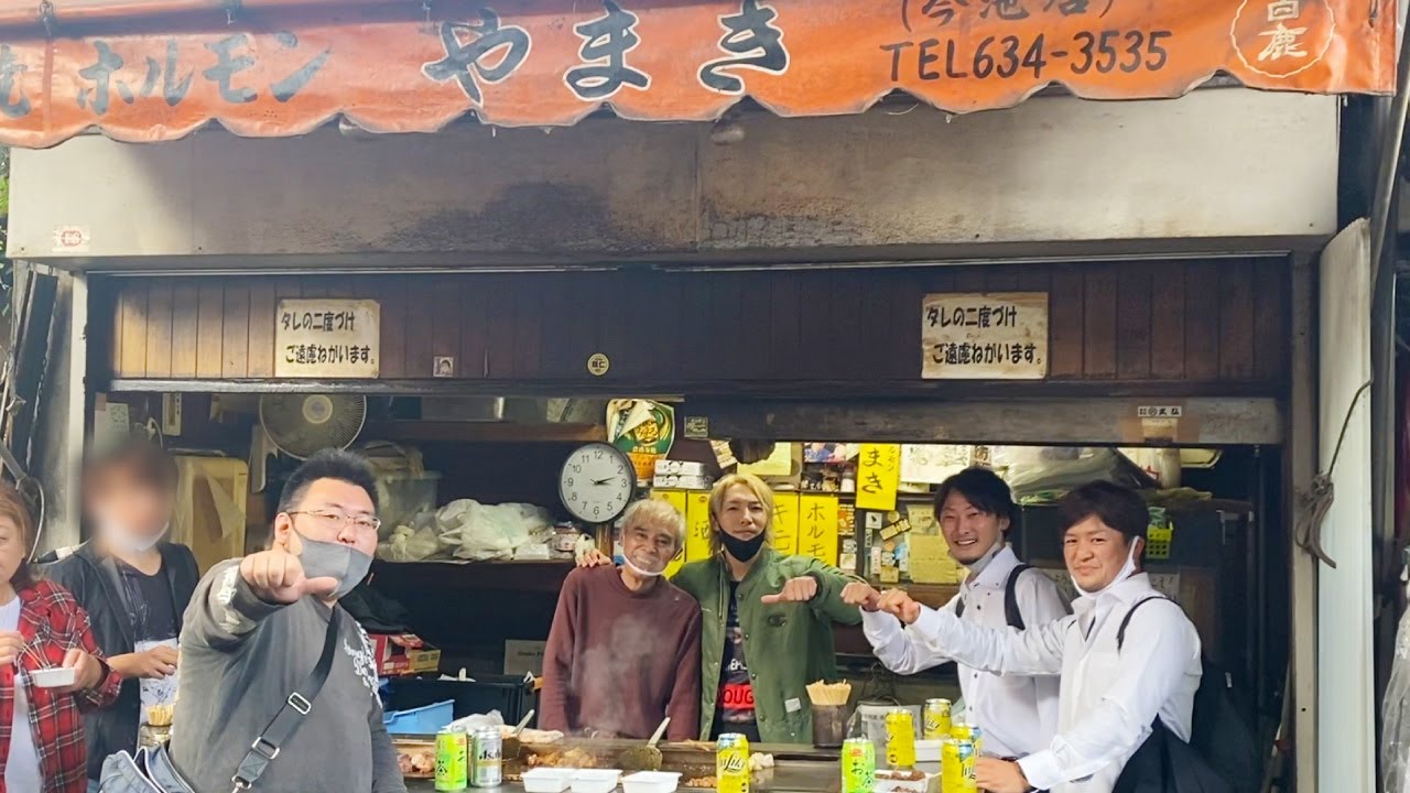 西成ホルモンやまきの開店前の仕込み、裏メニューを特別に見せてもらい