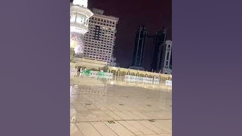 تلاوة للشيخ ياسر الدوسري ❤لحظة توافق صوت البرق مع كلمة ( وهو العَزِيزُ )