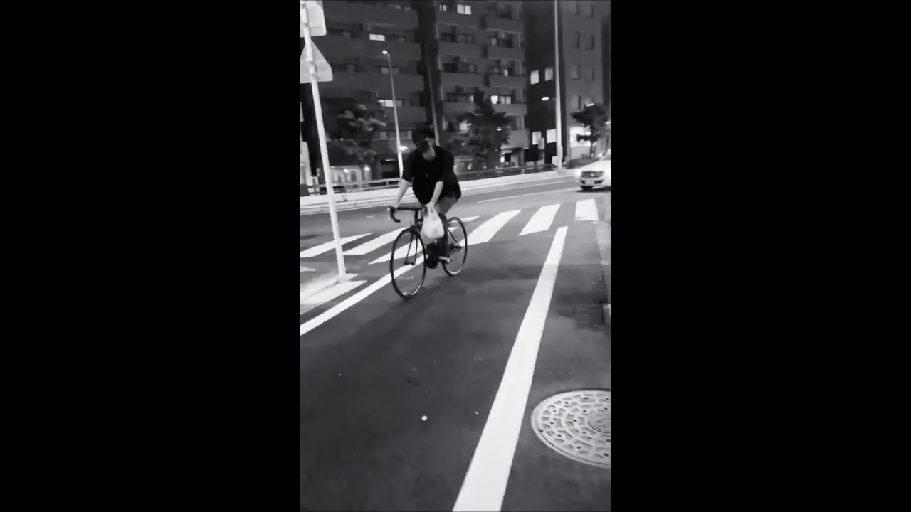 Jalan jalan malam di Tokyo