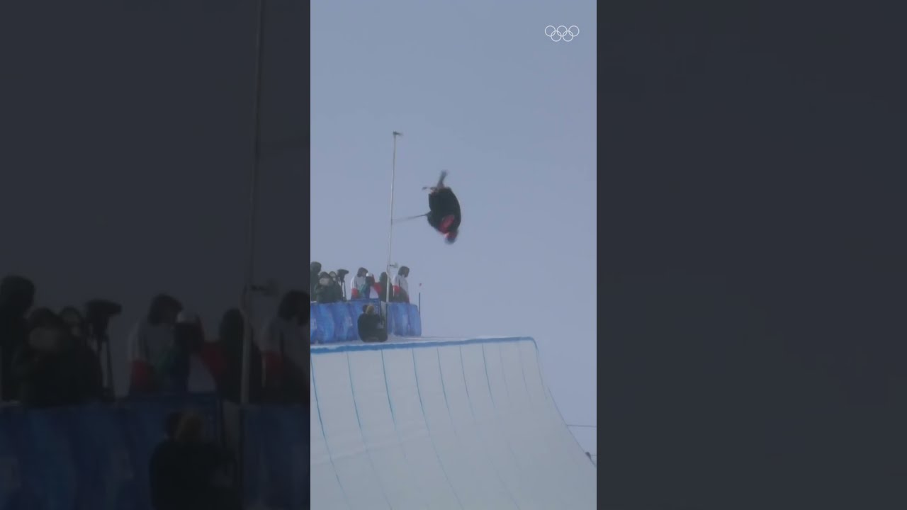 Nico Porteous rides the wind to halfpipe gold - YouTube