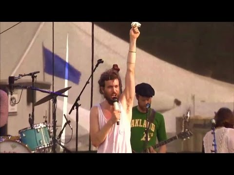 Edward Sharpe & The Magnetic Zeros - Janglin (LIVE @ Bonnaroo 2013)
