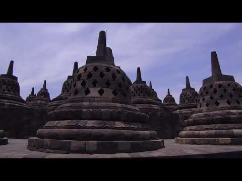 Videó: Buddhista Templom Borobudur - Egy Szerkezet, Amelyet Egy Vastag Hamuréteg Alá Temettek El; Alternatív Nézet