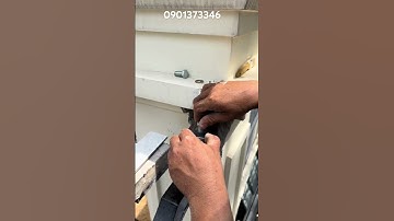 Cách gia cố bản lề bi trên cho cửa cổng sắt đặc