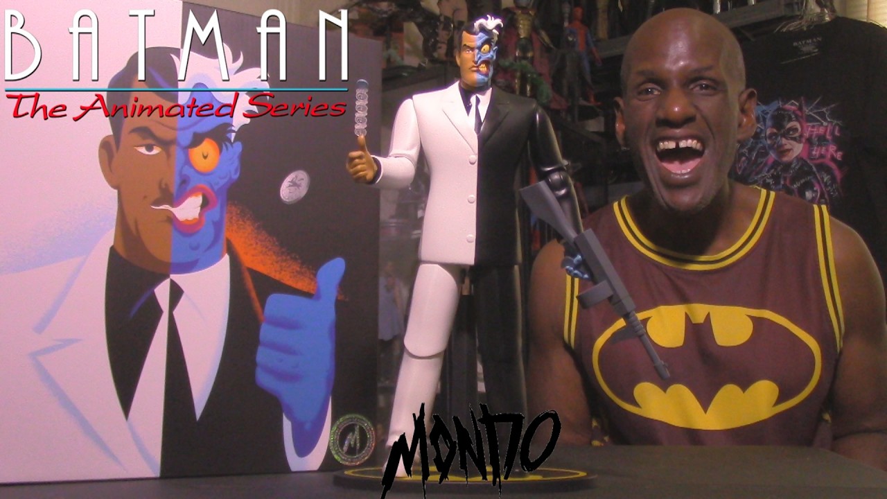 Mondo Batman: The Animated Series Two-Face (Limited) Sixth Scale
