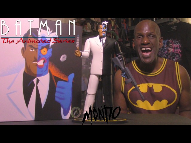 Mondo Batman: The Animated Series Two-Face (Limited) Sixth Scale