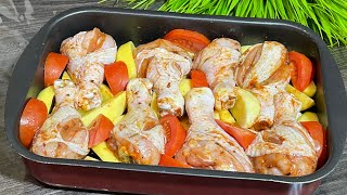 Вкуснейший ленивый ужин. Куриные ножки с картошкой в духовке.