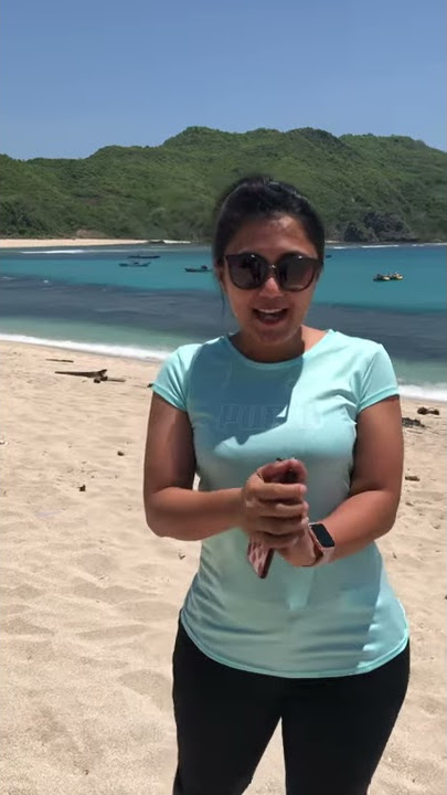 Wow brigita manohara lagi di pantai