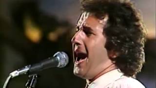 Video thumbnail of "Víctor Manuel - Quién puso más (Directo)"