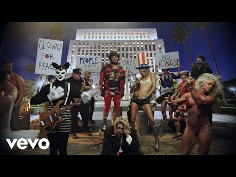 Skuzland - GiRL AMERiCA