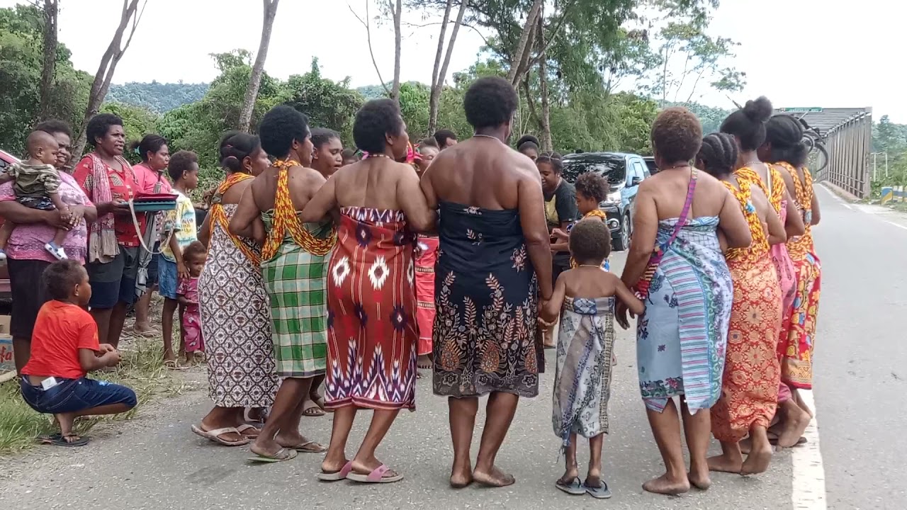 Tarian Ular Arfak Mansel