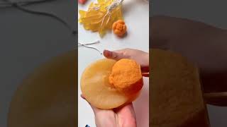 Surprisingly, this orange candle comes out of the mold easily. #lifehacks #juice #fruits #candy #art
