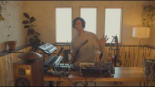 Explorations with mandolin - live ambient performance