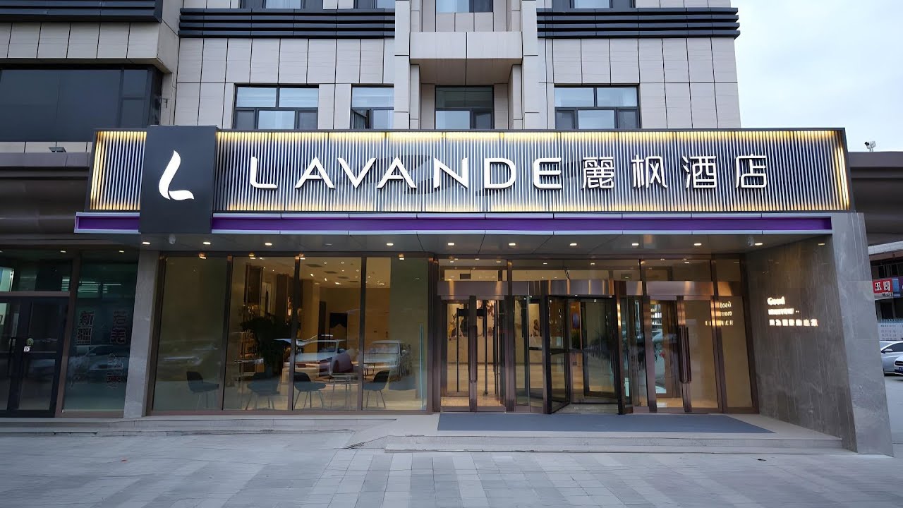 Lavande Hotels Urumqi Diwopu International Airport | Urumqi, China | Hotel Review 🛏️