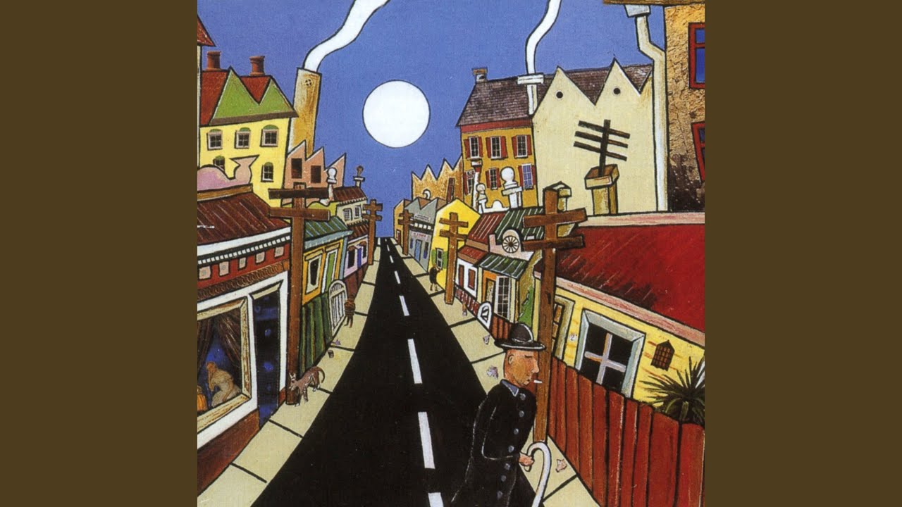 Guarda Throwing It Away su YouTube Guarda Throwing It Away su YouTube