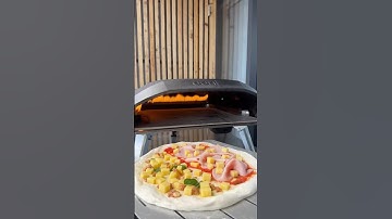 Baked in the Ooni Koda 16 at 430°C for about 90 seconds! 🔥 #shorts #pizza #ooni #tasty #food #love
