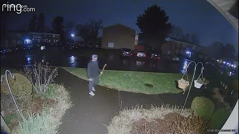 Camera captures possible murderer suspect with axe...