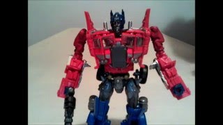 Transformers AoE Evasion Mode Optimus Prime - retail vs CUSTOM - GotBot True Review NUMBER 64
