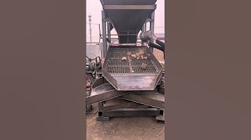 Three-layer vibrating screen test machine before leaving the factory#screen #Vibratingscreen