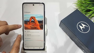 How to enhance screen quality in moto g82,g52 | Screen ki quality kaise badhaye,change display color