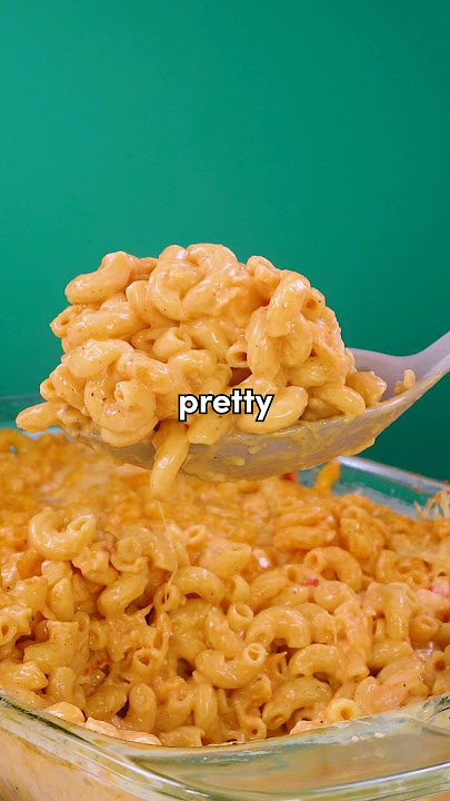 Making Nick Digiovanni's cheesy LOBSTER mac and cheese!
