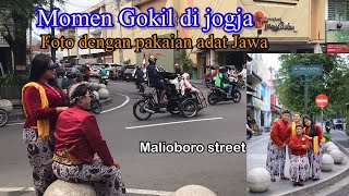 Gokiil..Pake baju adat Jawa di Malioboro Jogjakarta